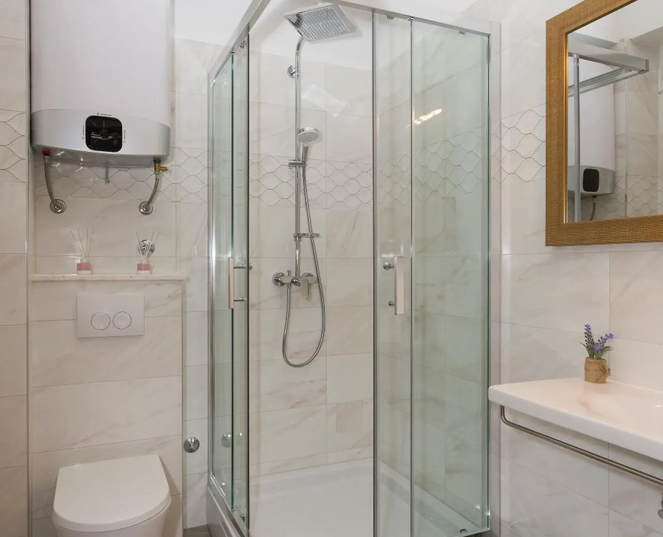 Гостевой дом Luxury Rooms Saint Jacob Трогир