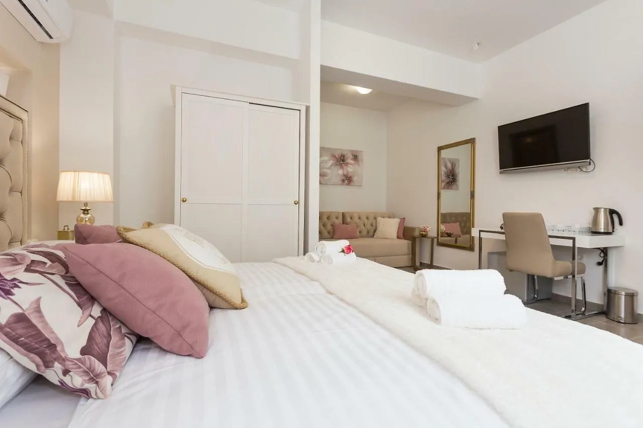 Guest house Luxury Rooms Saint Jacob Trogir