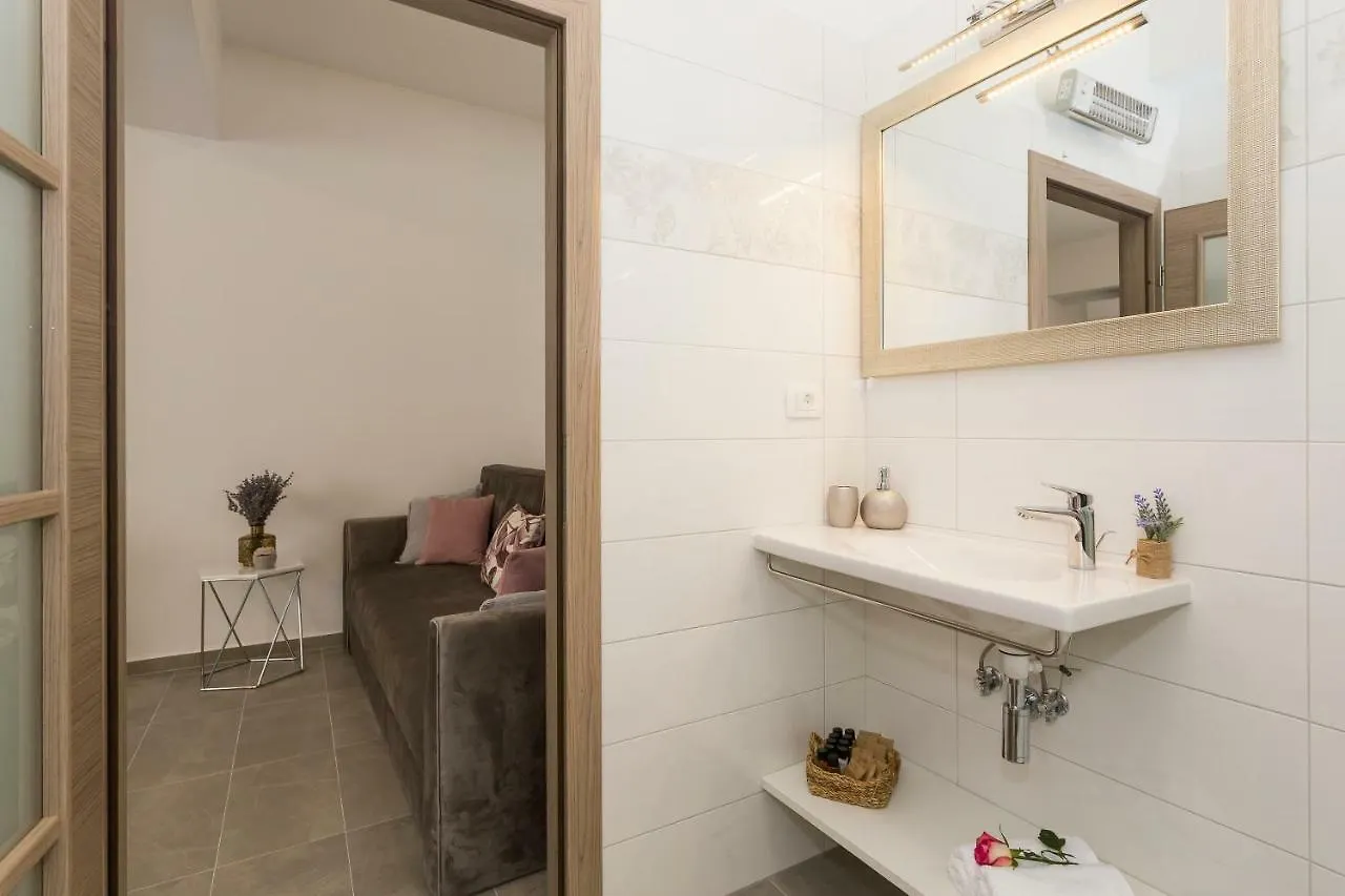 بيت ضيافة Luxury Rooms Saint Jacob تروغير